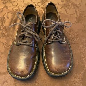 Women’s Born Oxford shoes size 7.5